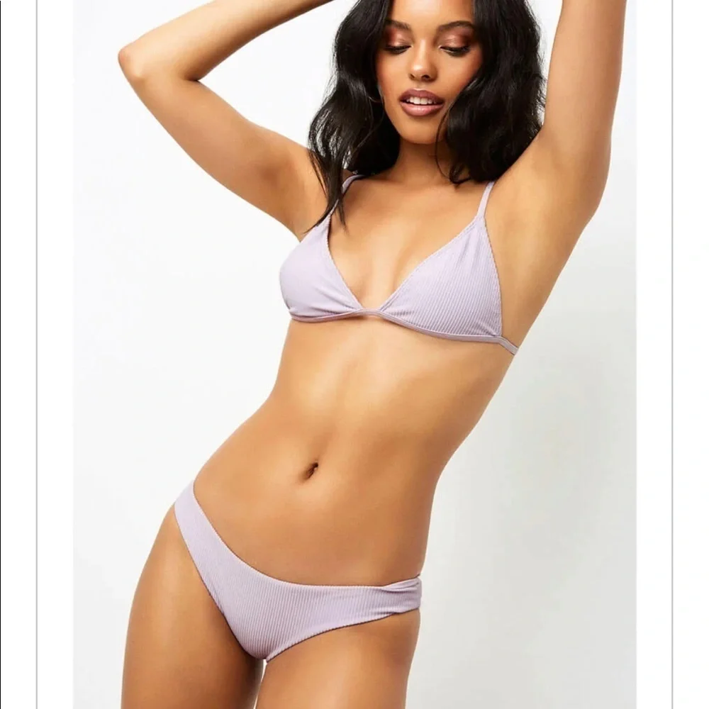 Frankie’s Shea stretch knit curve hugging seamless bikini bottoms in orchid. S